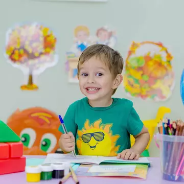 Începe școala? Iată care sunt lucrurile pe care este obligatoriu să le cumperi pentru copilul tău!