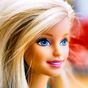 Păpușile Barbie. Istoria celor mai populare păpuși din lume!