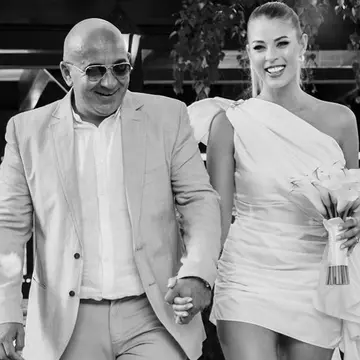 Roxana Nemeș și Călin Hagima, împreună la Untold după ce bărbatul a fost fotografiat sărutând altă femeie