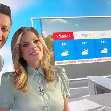 Roxana Hulpe, de la Știrile Pro TV, s-a logodit cu iubitul ei. "Mi-ai adus luna de pe cer, cu totul!"