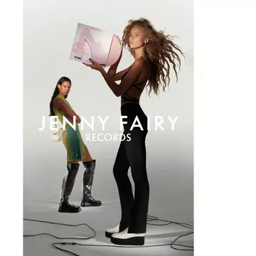 Jenny Fairy Records - campania muzicală a brand-ului preferat de influențatori pentru sezonul toamnă-iarnă 2022