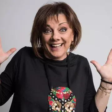 Carmen Tănase, manechin la 61 de ani. "Am venit să prezint moda!"