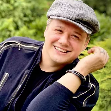 Secretul lui Fuego pentru a se menține în formă după ce a slăbit. "În fiecare dimineață fac asta!"