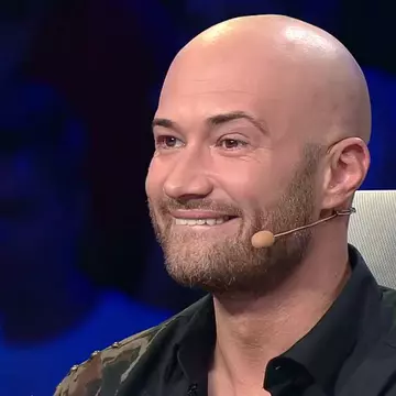 Ce salariu ar fi avut Mihai Bendeac la iUmor