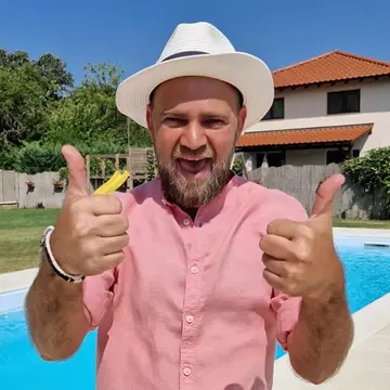 Cosmin Seleși revine în televiziune, după plecarea de la Antena 1. Ce surprize le-a pregătit telespectatorilor