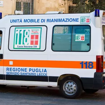 O româncă a murit în Italia. Ambulanța a ajuns după trei ore