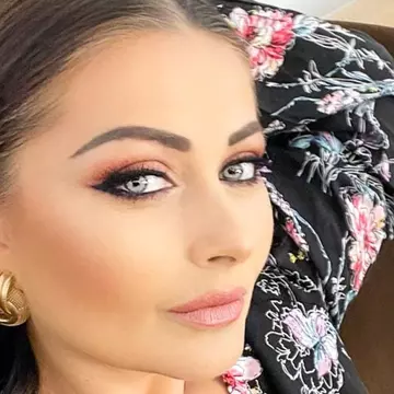 Gabriela Cristea, criticată de fani, după ce a postat o imagine pe internet: ”Ori suntem profesioniști până la capăt, ori nu”