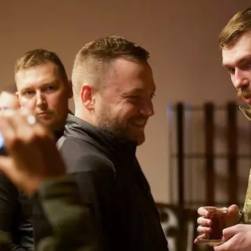 Unii dintre luptătorii ucraineni de la Azovstal s-au reunit cu familiile lor