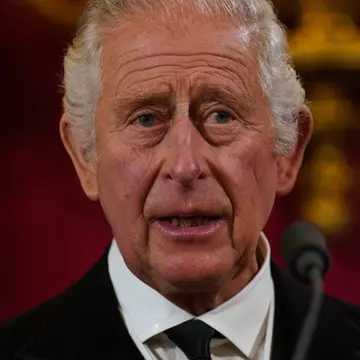 Încoronarea Regelui Charles va avea loc pe 6 mai 2023, de ziua de naștere a fiului lui Harry