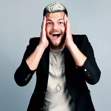 Răzvan Botezatu: "Vreau să mă căsătoresc! N-am simțit pentru niciun bărbat așa ceva!" / Exclusiv