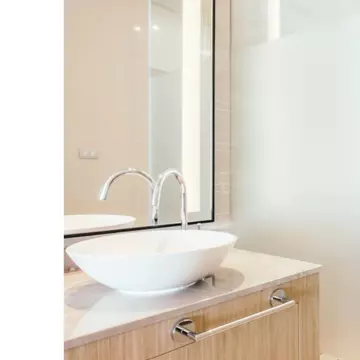 Ce avantaje oferă o cabină de duș modernă? Poate înlocui cada?