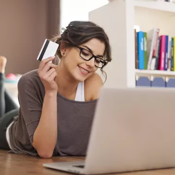 3 motive pentru care cumpărăturile online ne ușurează viața