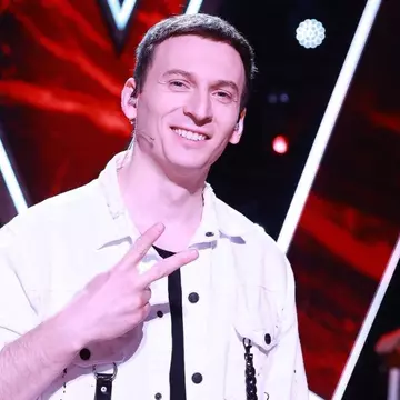 Denis Roabeș, solistul trupei The Motans, a devenit tată pentru a doua oară. "Sunt de două ori mai fericit!"