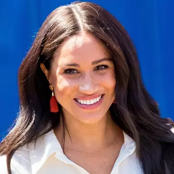 Meghan Markle avea „o încredere în sine periculoasă”. Cum era văzută soția Prințului Harry de Familia Regală