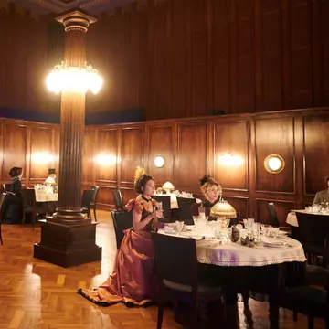 "1899", serialul care face vâlvă pe Netflix. Povestea misterioasă a unui vas cu migranți care traversează "Oceanul Morții"