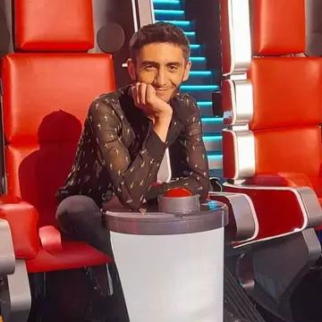 Finala Vocea României 2022: Cine este Iulian Nunucă, finalistul din echipa lui Tudor Chirilă. Povestea concurentului cu 3 voci