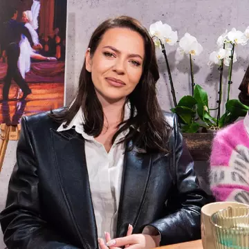 Lidia și Estera Buble, povestea copilăriei lor. Ce spune cântăreața despre căsătorie: "O să se întâmple"