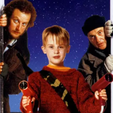 Cum arată în prezent actorii din „Singur Acasă”. Macaulay Culkin, de nerecunoscut la 32 de ani de la lansarea filmului. Galerie foto