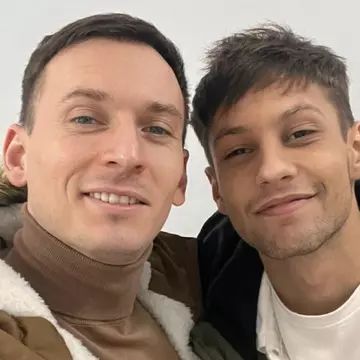 Cine e Teodor Debu, finalistul lui Denis Roabeș, de la Vocea României 2022. A fost dependent de droguri și alcool în liceu
