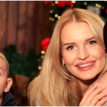 Fiul lui Vlad Miriță, actor la doar 4 ani. Puștiul este vedetă în cel mai nou clip al artistului:  „E frumos de Crăciun”