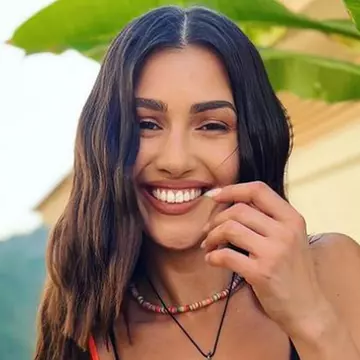 Imaginea cu care Alina Eremia și-a surprins fani. „M-a luat cu palpitații când am citit", "Ce bine ți-ar sta însărcinată”