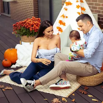 Denisa Filcea, criticată pentru că a apărut cu un decolteu "îndrăzneț" pe Instagram. Cum le-a închis gura răutăcioșilor