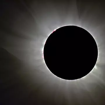 Ce este eclipsa totală de Soare. Eclipse solare vizibile din România