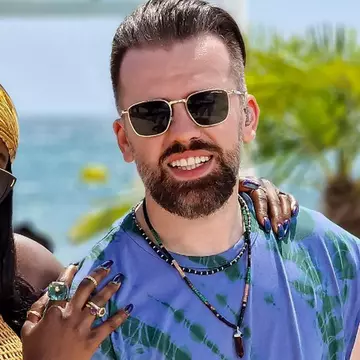 Prima declarație a lui Florin Ristei, după ce s-a scris că s-a despărțit de Naomi Hedman / Exclusiv