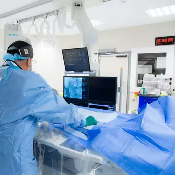 (P) Fără fibrom, fără bisturiu – Procedura de embolizare a fibromului uterin oferită în luna martie la preț promoțional, la ARES în Enayati Medical City