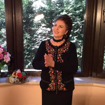 Cine este soțul Irinei Loghin. "Ne-am cunoscut la un ștrand. Prin Benone Sinulescu"