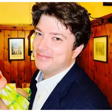 Angela Gheorghiu se distrează cu iubitul tinerel în America. Cei doi bifează în acest an 10 ani de relație