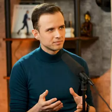 Cum putem opri îmbătrânirea. Sfaturile lui Dan Oros, în podcastul lui Mihai Morar: „Trebuie să ne mișcăm mai mult” / Video