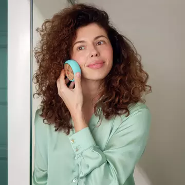 FOREO îți asigură un tratament de spa în doar 6 minute 