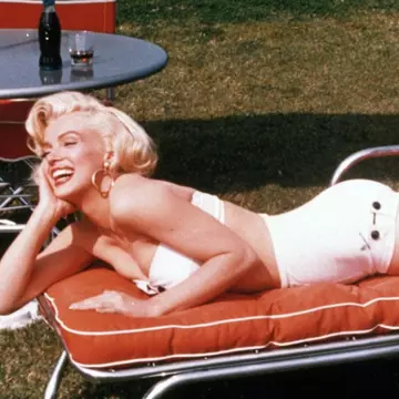 Celebritățile cu care s-a iubit Marilyn Monroe. Actrița nu se plictisea în pat