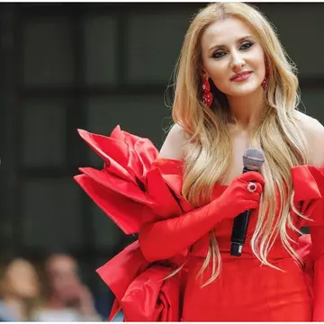 Alina Sorescu face Paștele fără fetițele sale. Raisa și Carolina vor sta cu Alexandru Ciucu