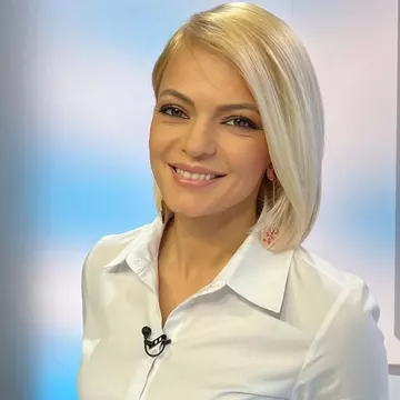 Lavinia Petrea, naturală 100%. Vedeta de la Pro TV s-a lăsat filmată fără machiaj: „Am pistrui și pete pigmentare”
