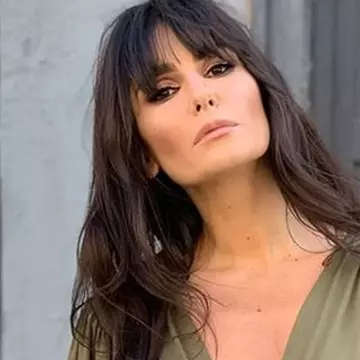 Dana Budeanu dă verdictul: "Numai amețitele nu gătesc de Paște. Femeile adevărate o ard Sanda Marin!” 