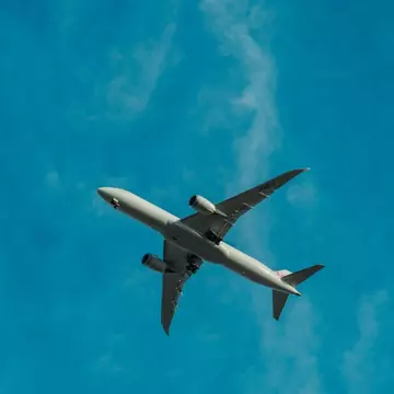 Arta călătoriei avantajoase: Ghidul expertului în găsirea ofertelor la biletele de avion