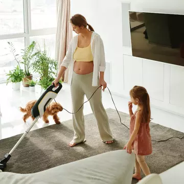 Cum este ideal: să faci curățenie în casă sau să o întreții? Iată cele 5 etape ale îngrijirii gospodăriei!