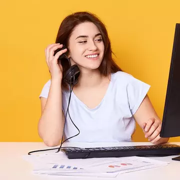 Fii unică, în felul tău, cu ajutorul cursurilor de dezvoltare personală potrivite!