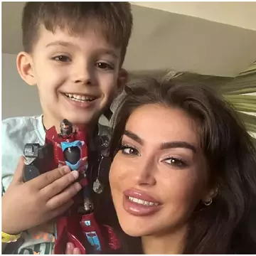 Elena Ionescu dezvăluie cum i-a schimbat Survivor România viața și cum își crește fiul: "Vreau să fiu prietenă cu copilul meu" / Exclusiv