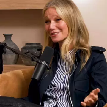 Gwyneth Paltrow a dezvăluit care dintre foștii ei iubiți, Brad Pitt și Ben Affleck, este cel mai bun amant. Reacția fiicei sale, Apple / Video