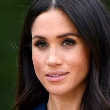 Meghan Markle, apariție strălucitoare la Women of Vision Awards. Cine a însoțit-o pe covorul roșu pe ducesa de Sussex
