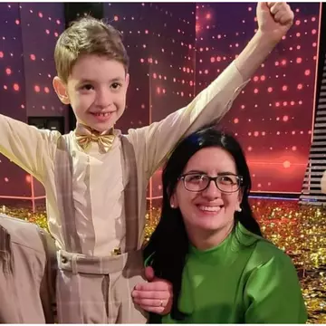 Ei sunt părinții lui Rareș Prisăcariu, copilul fenomen de la "Românii au talent". Cu ce se ocupă Gina și Marius Prisăcariu