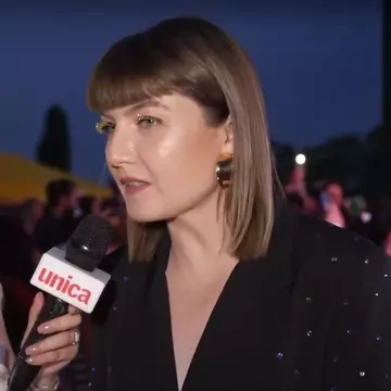 Alexandra Ungureanu , trucuri pentru o garderobă șic, cu bani puțini. "Nu-mi vine să dau mult pe haine. Iau de la Sales!" / Exclusiv