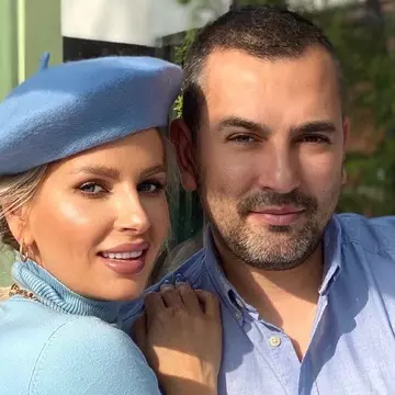 Andreea Bănică a împlinit 45 de ani și 15 de căsnicie: „Viață lungă și iubire îmi doresc!”