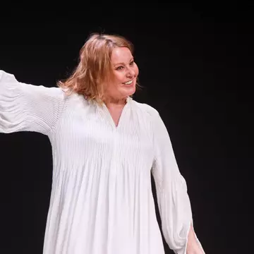 Tania Popa, una dintre cele mai apreciate actriţe ale Teatrului Naţional, într-un one-woman-show de excepție: Figuranta