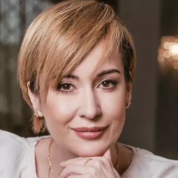 Fiul actriței Medeea Marinescu a împlinit 14 ani. Cu ce rezultate deosebite se laudă Luca și cum a reușit să își facă mama fericită