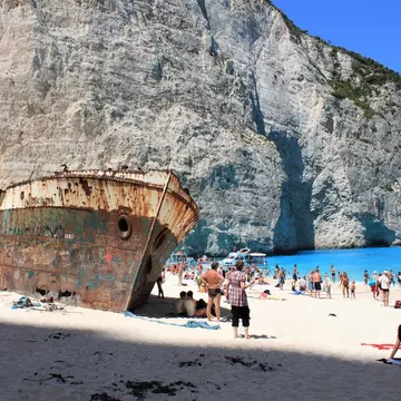 3 lucruri care nu trebuie să-ți lipsească într-un sejur în Zakynthos