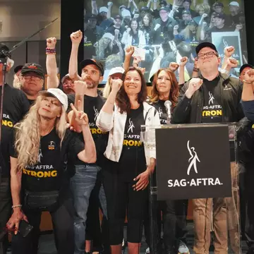 Actorii de la Hollywood au intrat în grevă. Vedetele se tem de Inteligența Artificială: „Cerem respect”